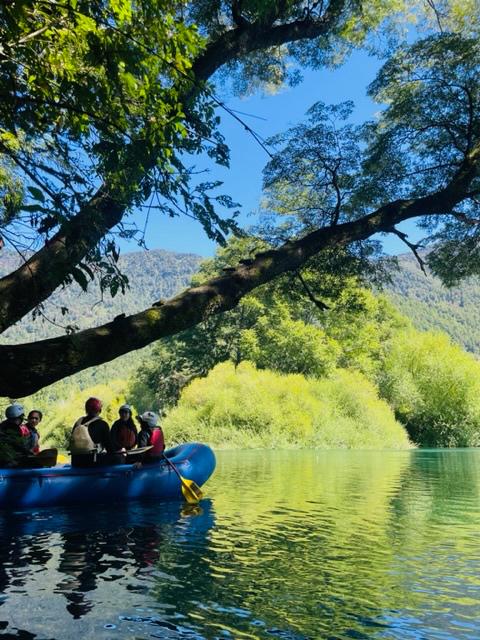 Rafting y Kayak con Niños en Pucón: Edades Mínimas y Actividades Familiares